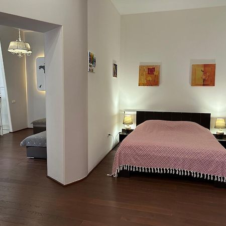 Modern Apartments In A Historical Place On Gorodotskaya 리비프 외부 사진